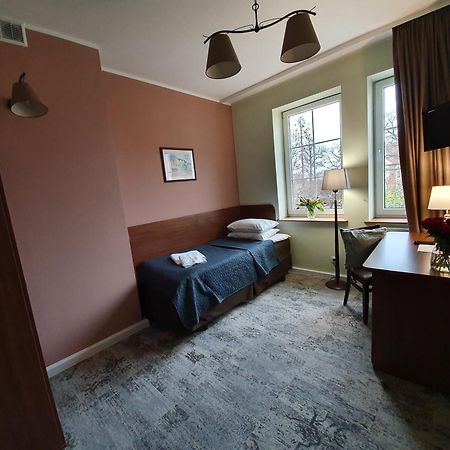 Hotel Siesta Свебодзин Номер фото